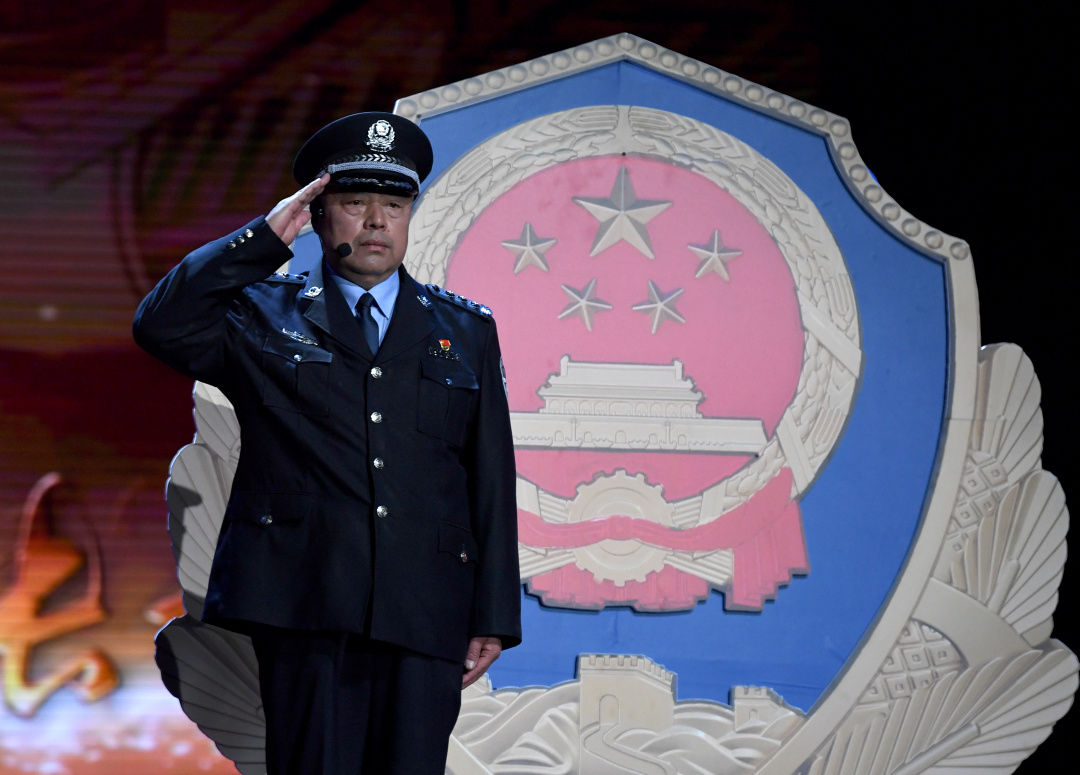 警徽闪烁 坚定初心——记成都市公安局温江分局和盛派出所民警廖松涛