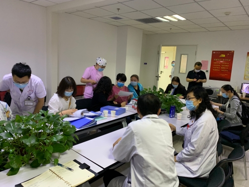 东部新区临床输血质量控制中心开展2023年核心制度落实情况督查工作