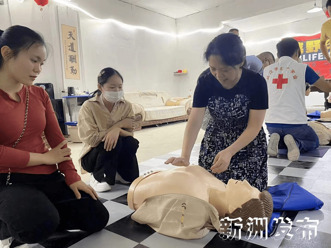守护生命 救在身边 成都誉美医院急诊科医生迅疾出动的背后……