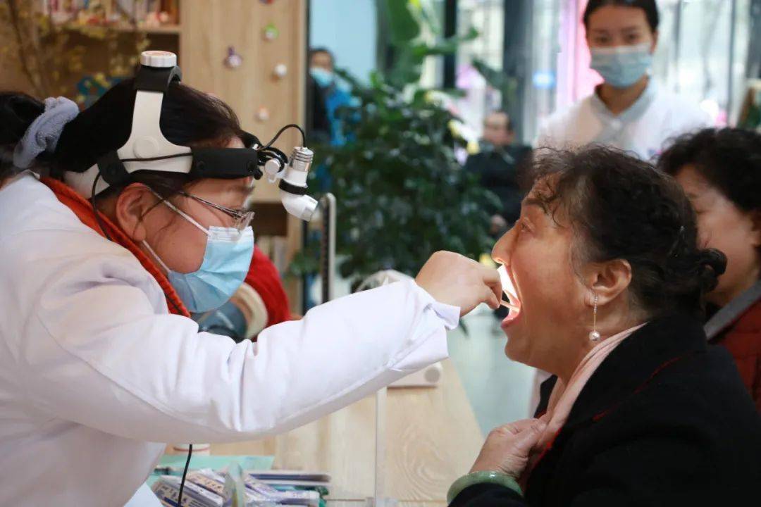 以人为本 关爱职工 彭州公交开展2022年度驾驶员健康体检