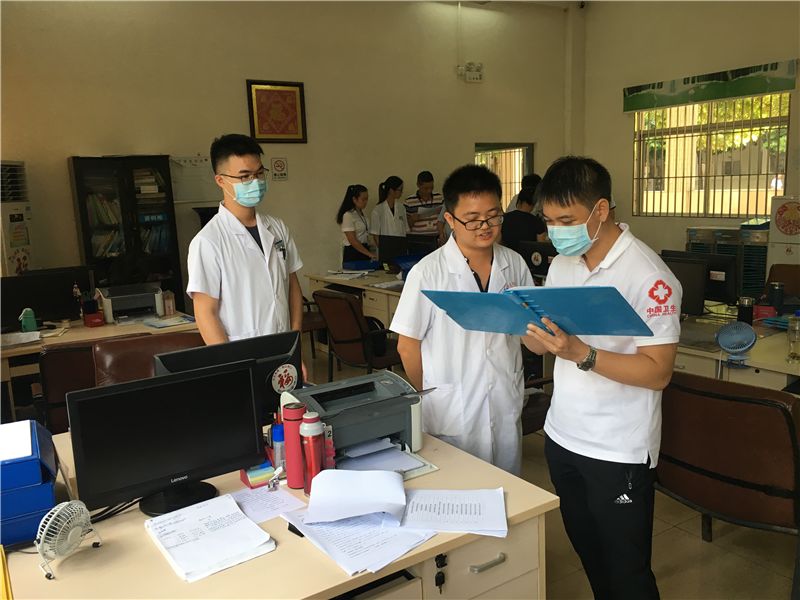 成都东部新区第二人民医院功能科主任尹乾洪受邀参加国家卫健委举办培训班授课