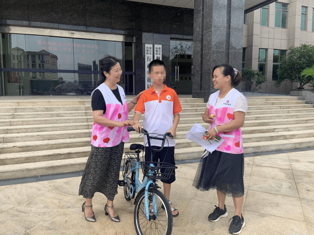 “川渝情牵留守 爱暖童心圆梦”乡村留守儿童关爱活动