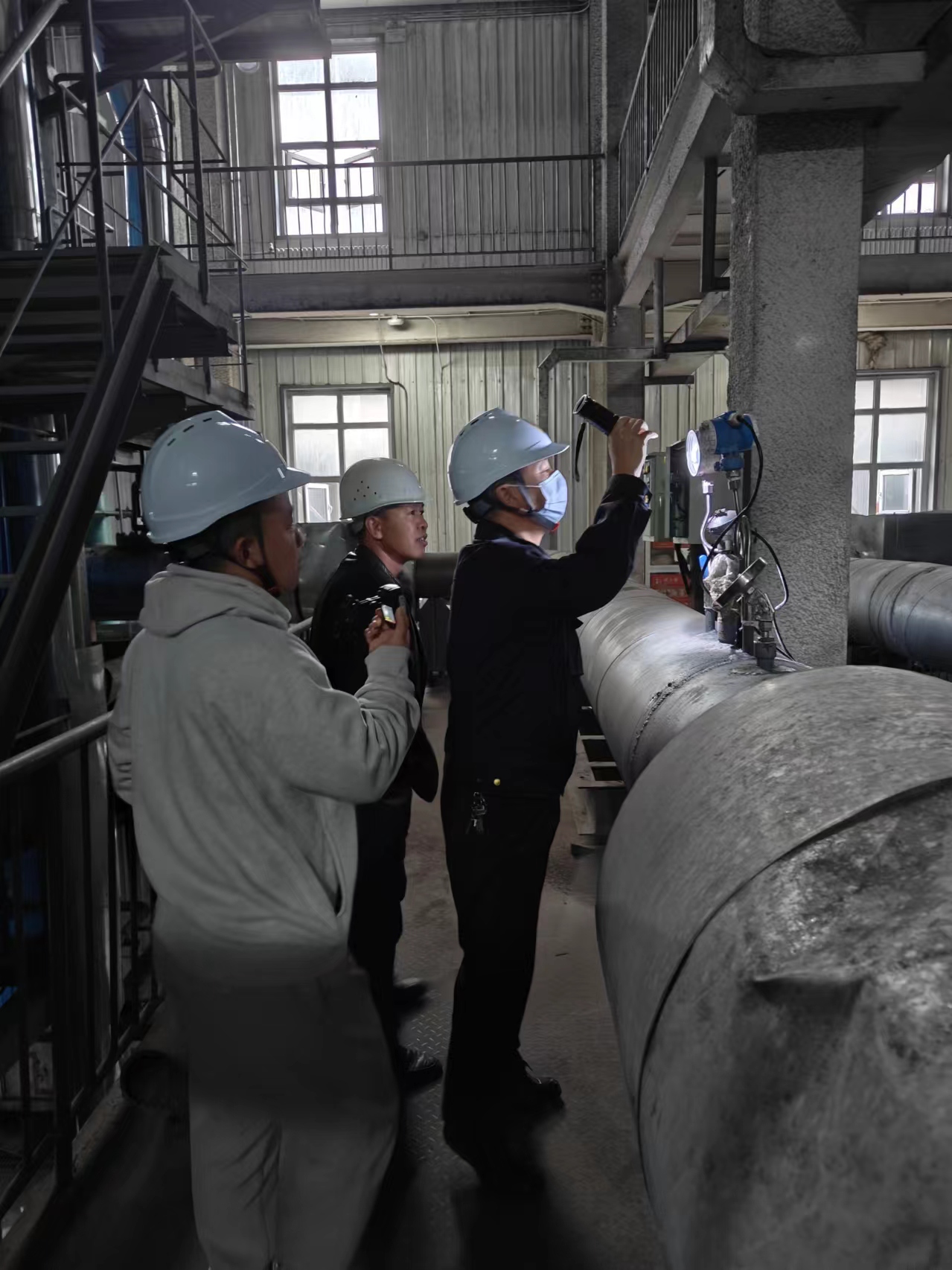 放假不放松 筑牢安全线