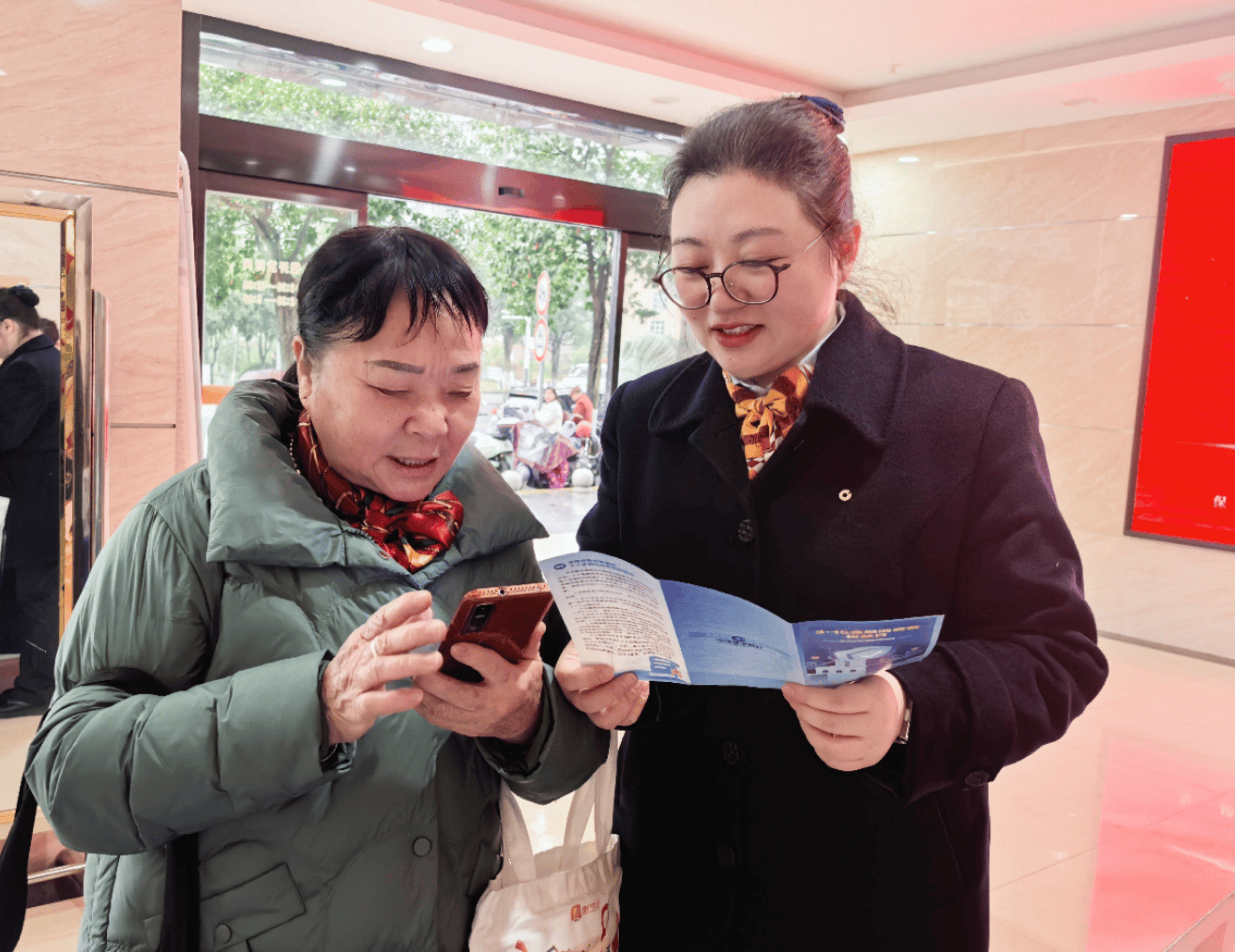 聚焦“3·15”|雅安开展国际消费者权益日活动